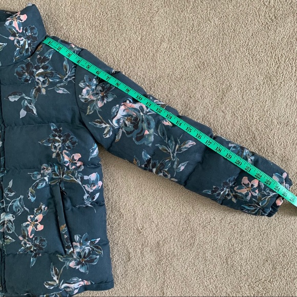 Anthropologie floral puffer coat size XS. EUC - Picture 5 of 8